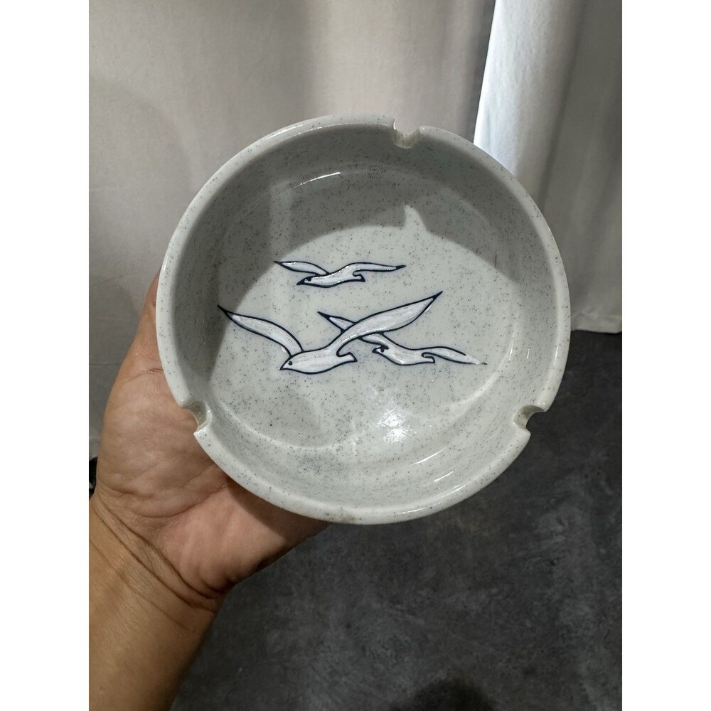 White Seagulls Ashtray Ceramic